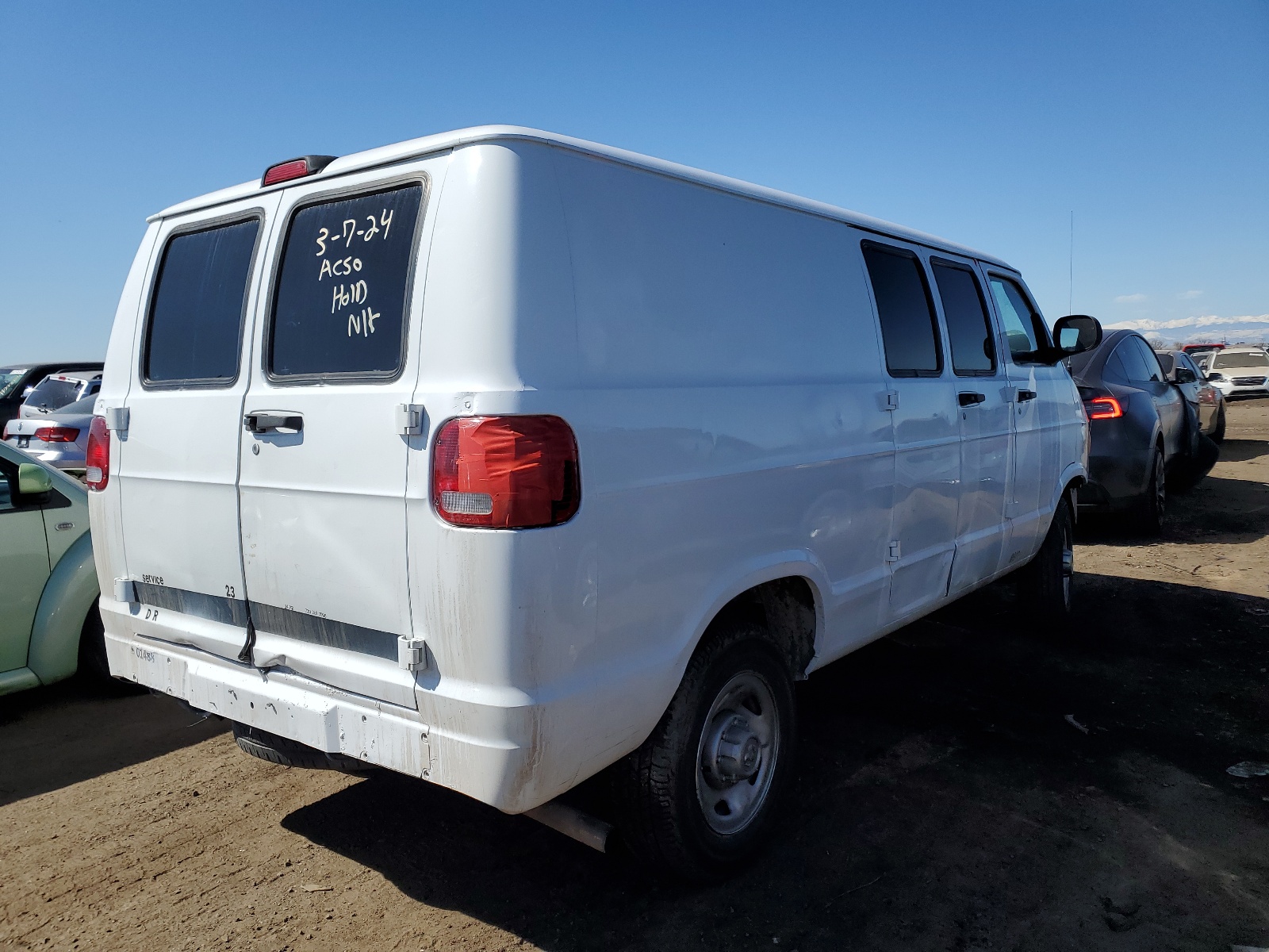 2D7JB21Y23K530199 2003 Dodge Ram Van B2500