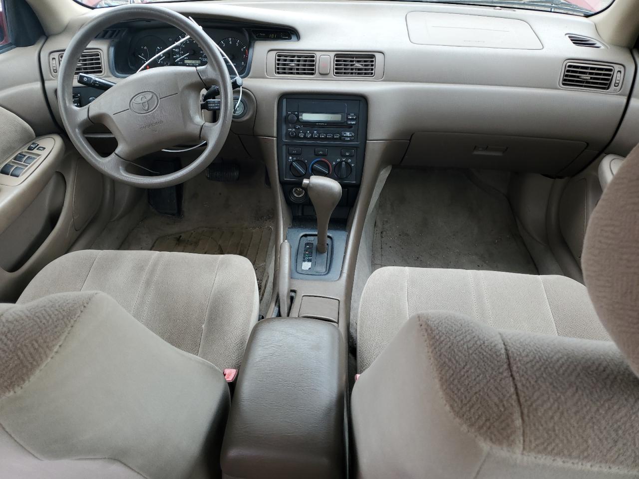 2000 Toyota Camry - Image 8
