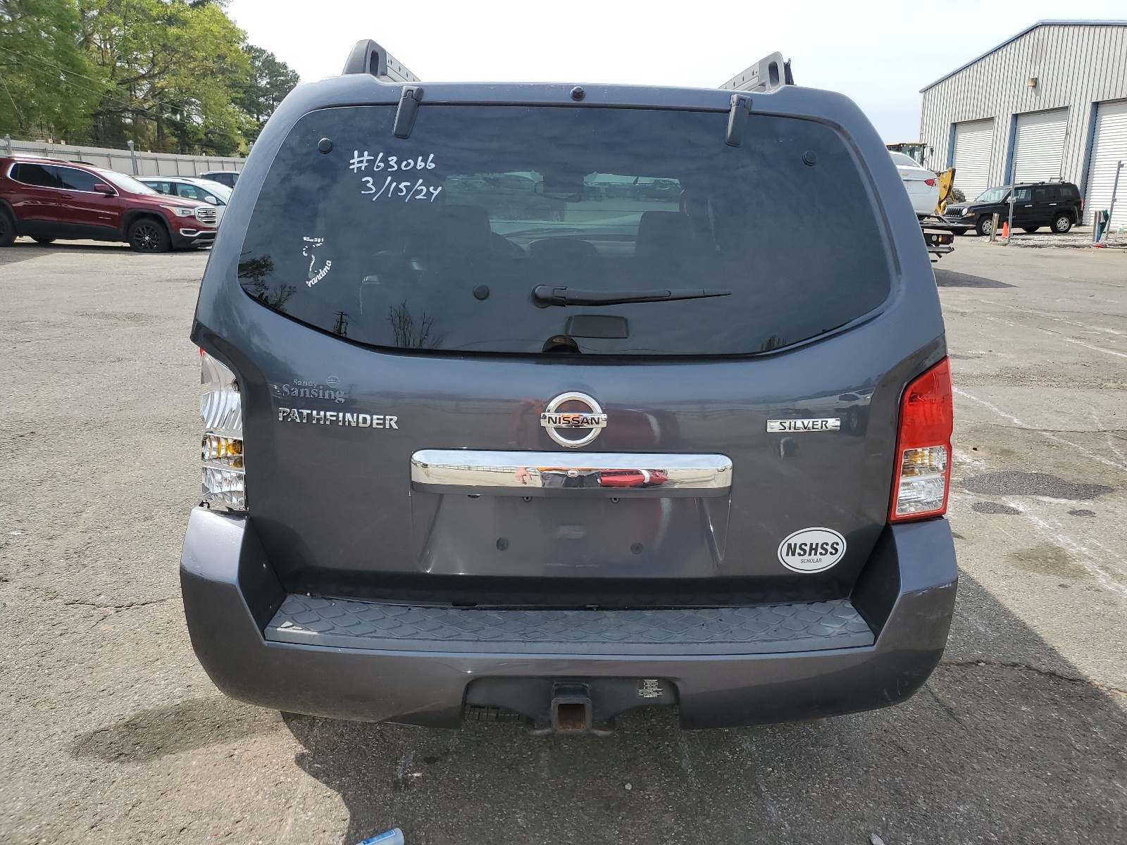 5N1AR1NB7BC604619 2011 Nissan Pathfinder S