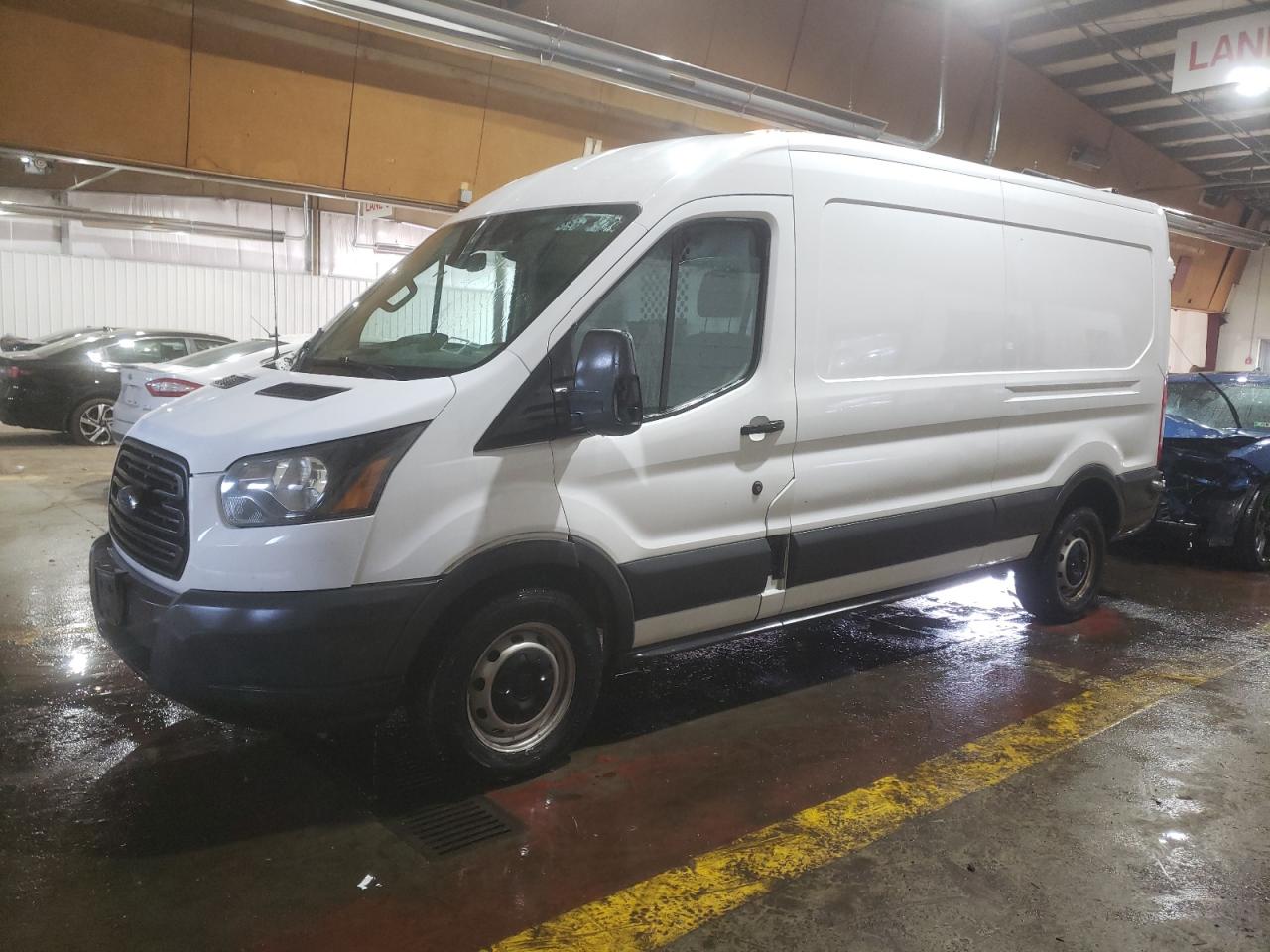 VIN 1FTNR2CG3FKA01611 2015 FORD TRANSIT no.1