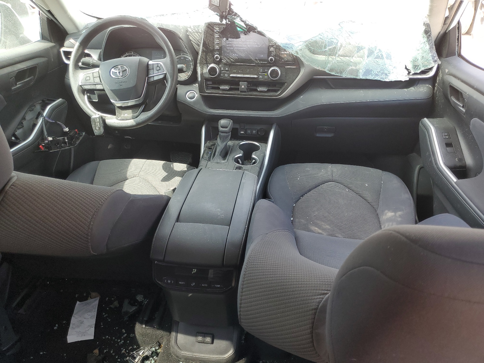 2021 Toyota Highlander L vin: 5TDCZRAH8MS520560