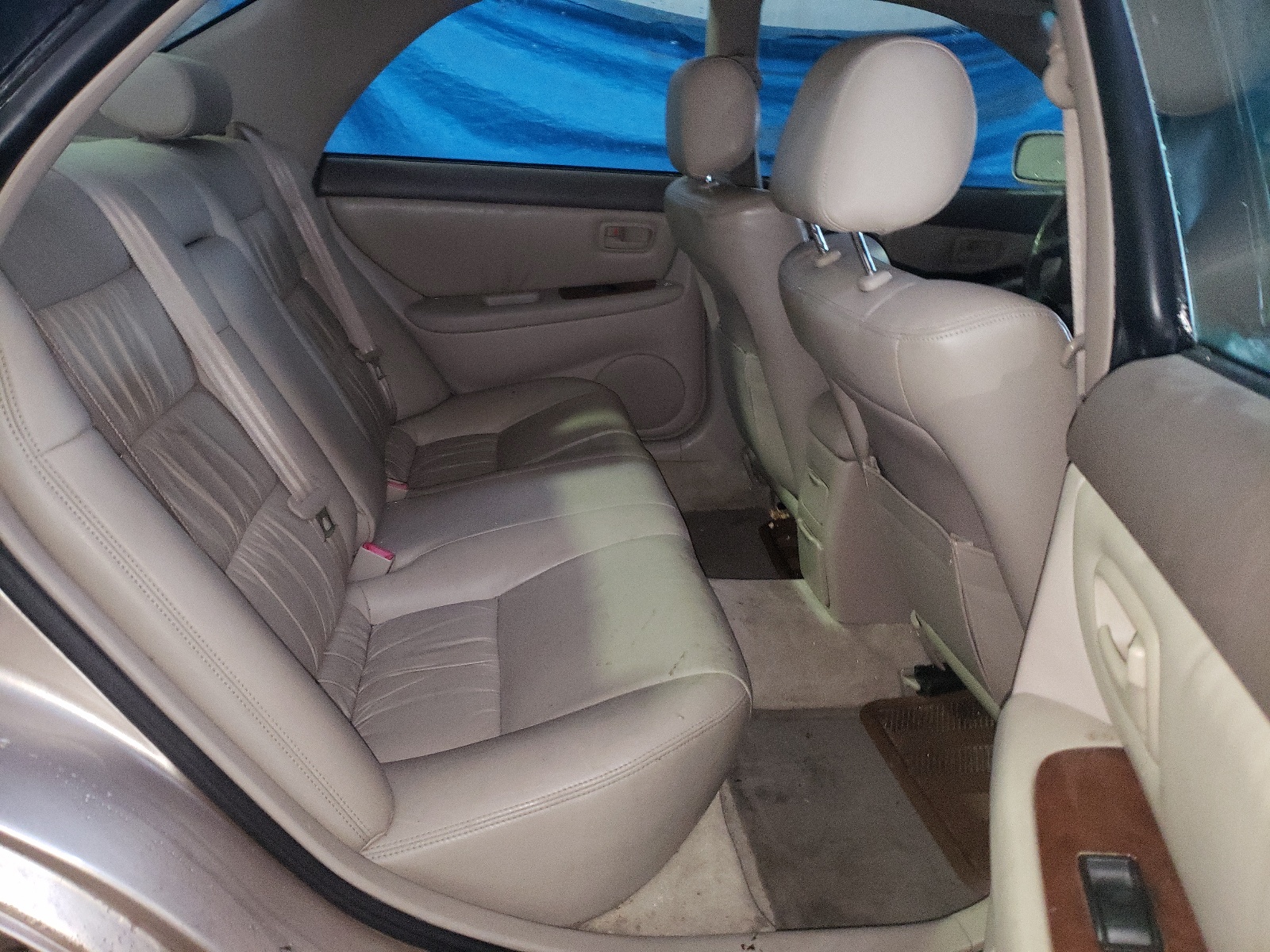 JT8BF22G1V0002973 1997 Lexus Es 300