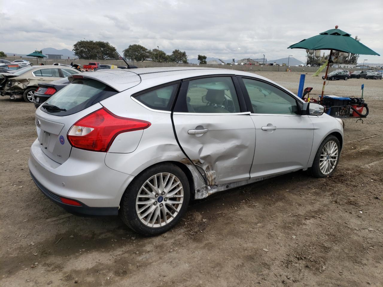 2012 Ford Focus Sel VIN: 1FAHP3M26CL227911 Lot: 45460514