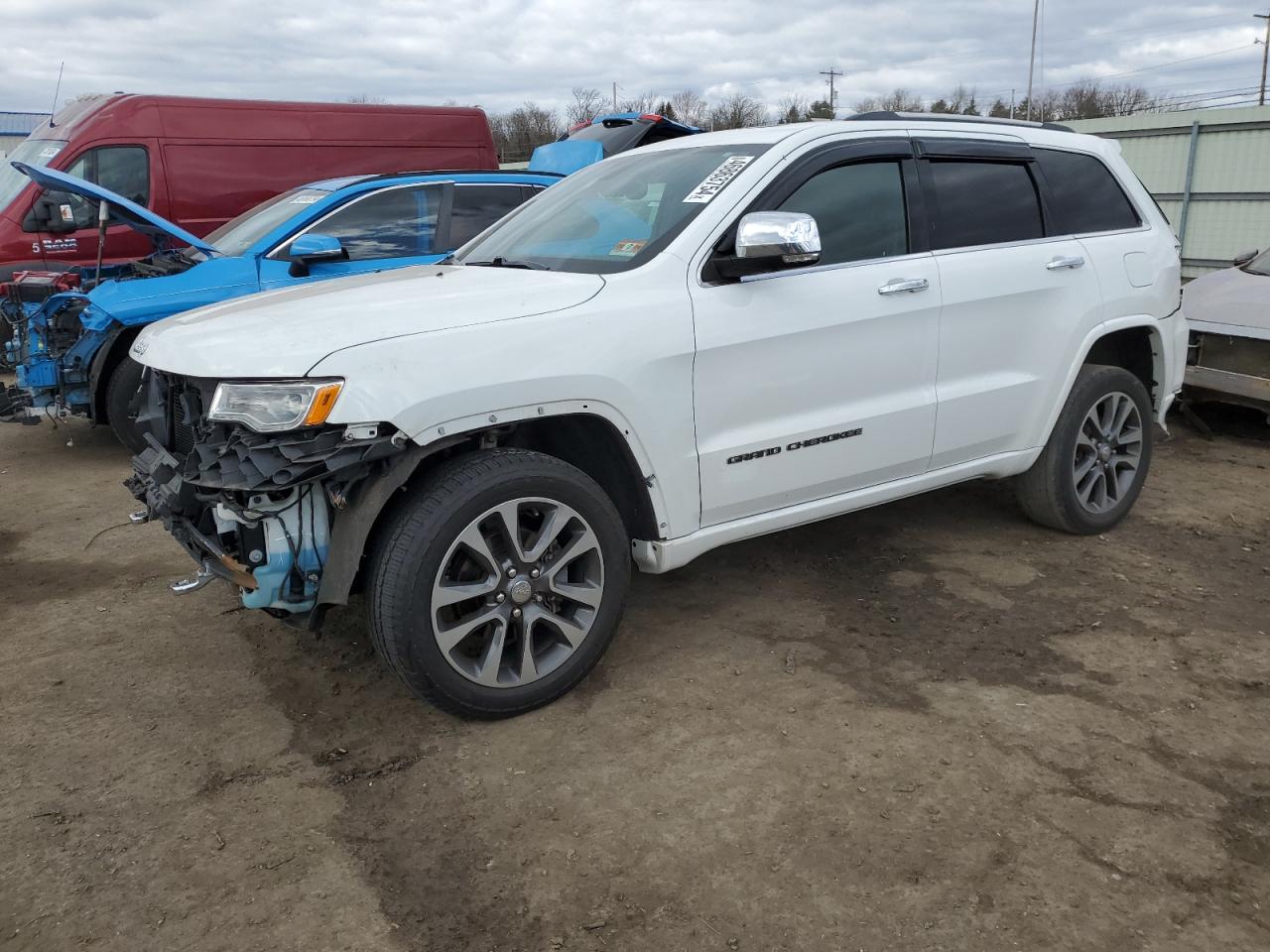 1C4RJFCG6HC749377 2017 Jeep Grand Cherokee Overland