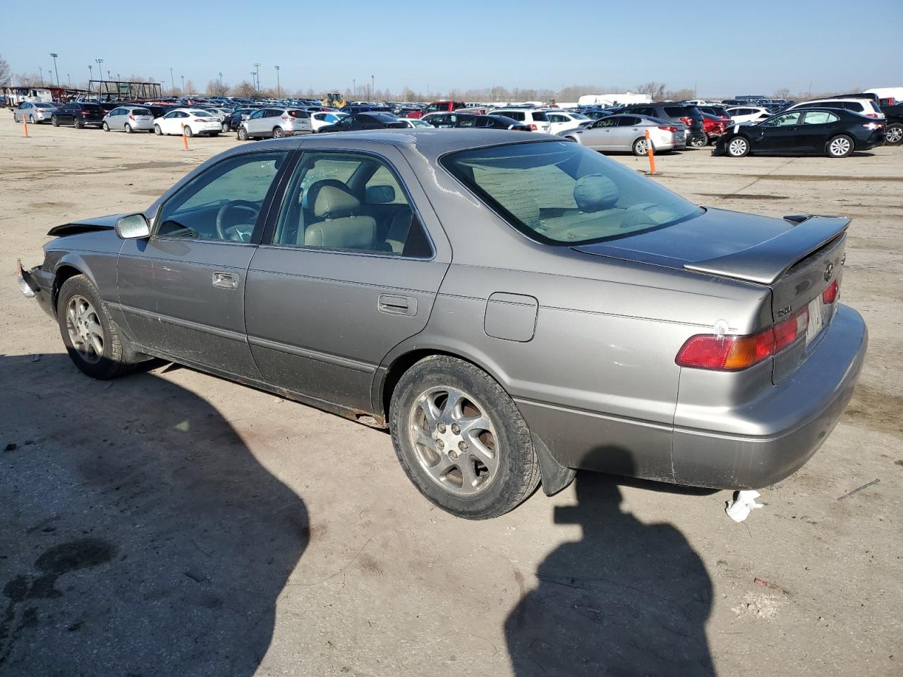 1997 Toyota Camry Ce VIN: 4T1BF22K6VU009606 Lot: 46188264