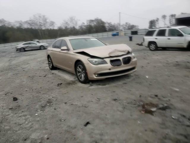 2011 BMW 740 I VIN: WBAKA4C5XBC612550 Lot: 46942364
