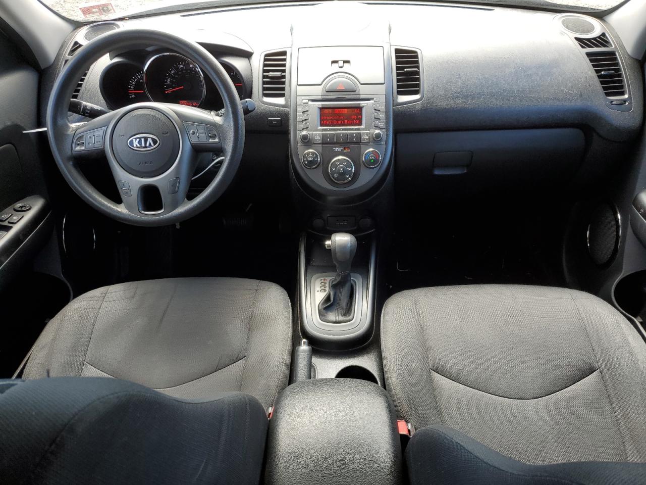 2011 Kia Soul + VIN: KNDJT2A2XB7714591 Lot: 47221844