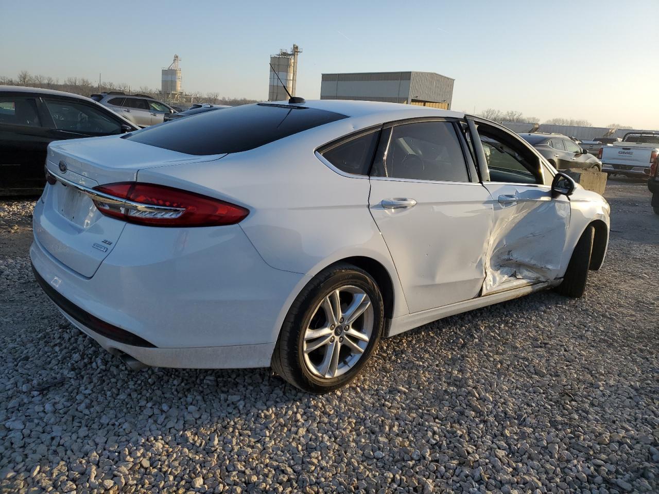 2018 Ford Fusion Se VIN: 3FA6P0HD8JR240739 Lot: 45838064