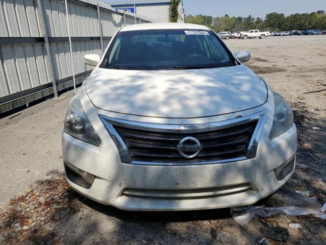 Седаны NISSAN ALTIMA 2015 Белый