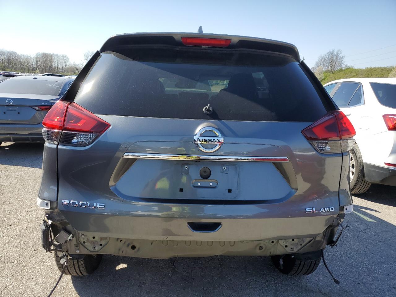 5N1AT2MV2HC814525 2017 Nissan Rogue Sv