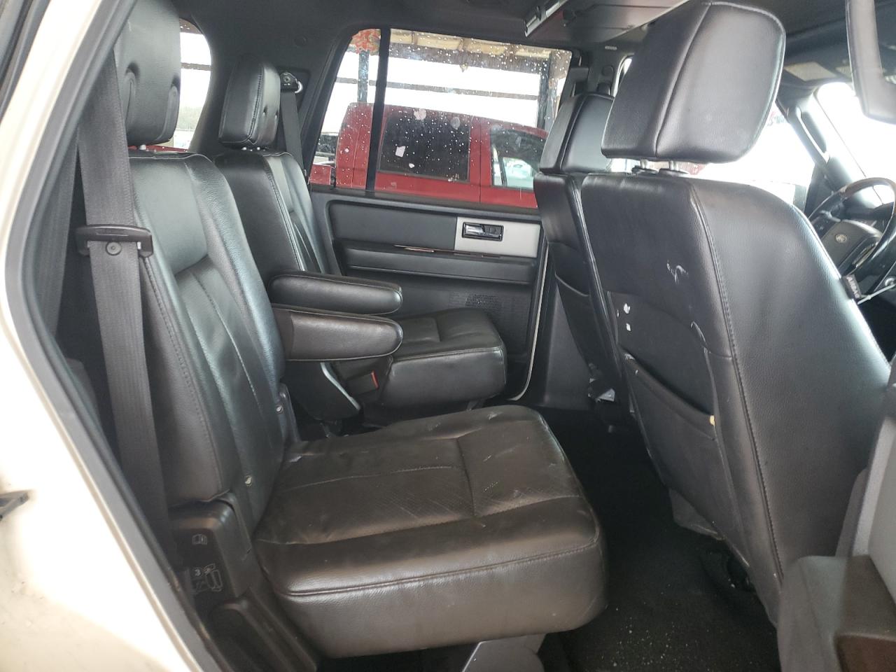 2007 Ford Expedition - Image 11