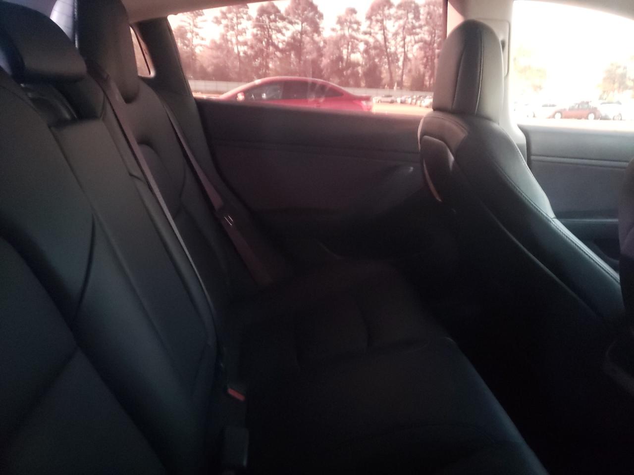 5YJ3E1EA1KF309907 2019 Tesla Model 3