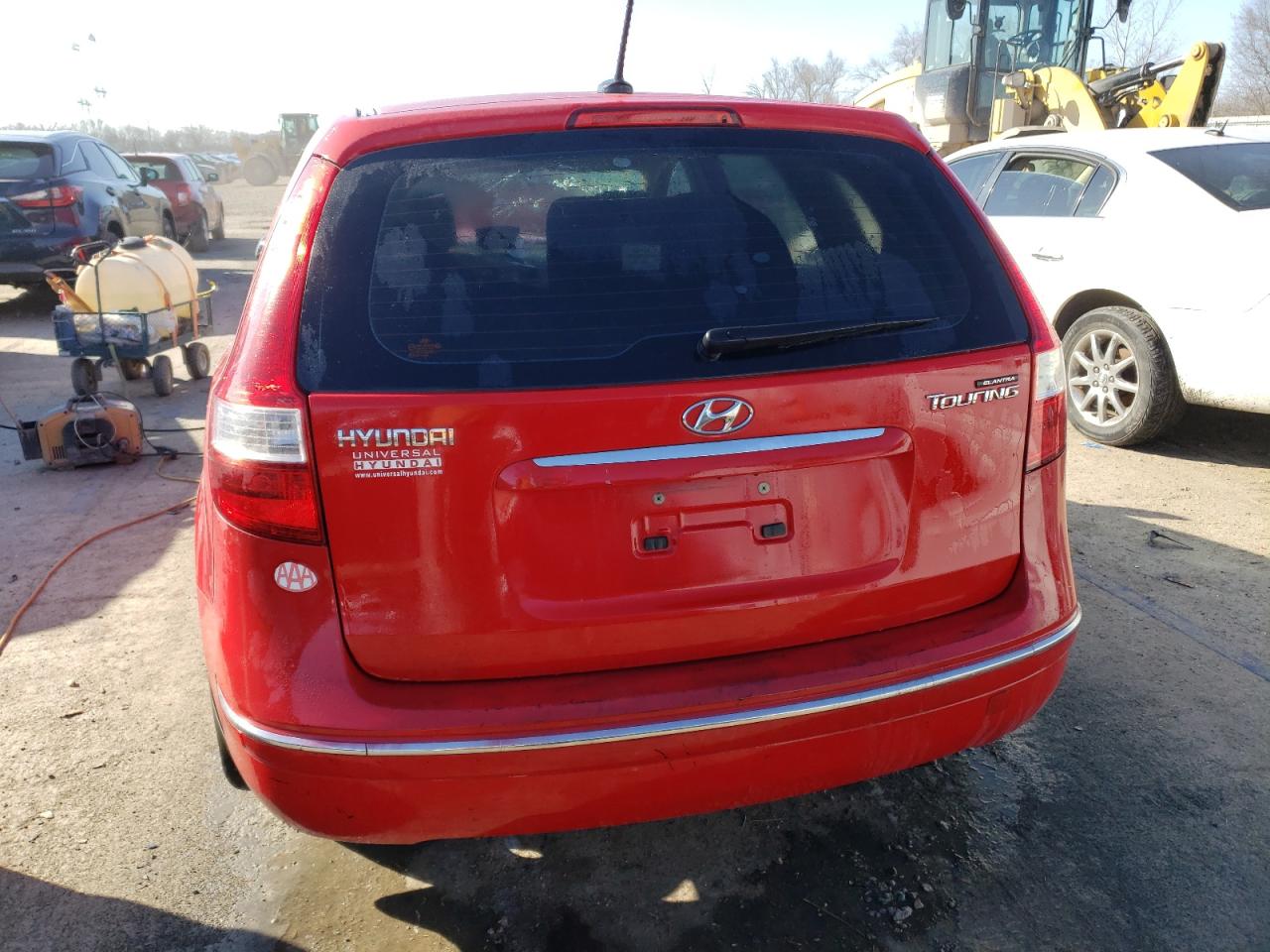 2009 Hyundai Elantra Touring VIN: KMHDC86E49U040657 Lot: 46224104