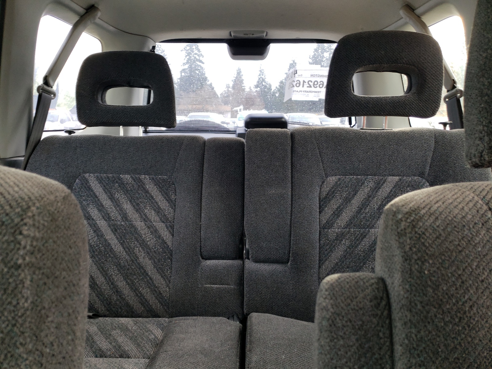 JHLRD2847YC004395 2000 Honda Cr-V Lx