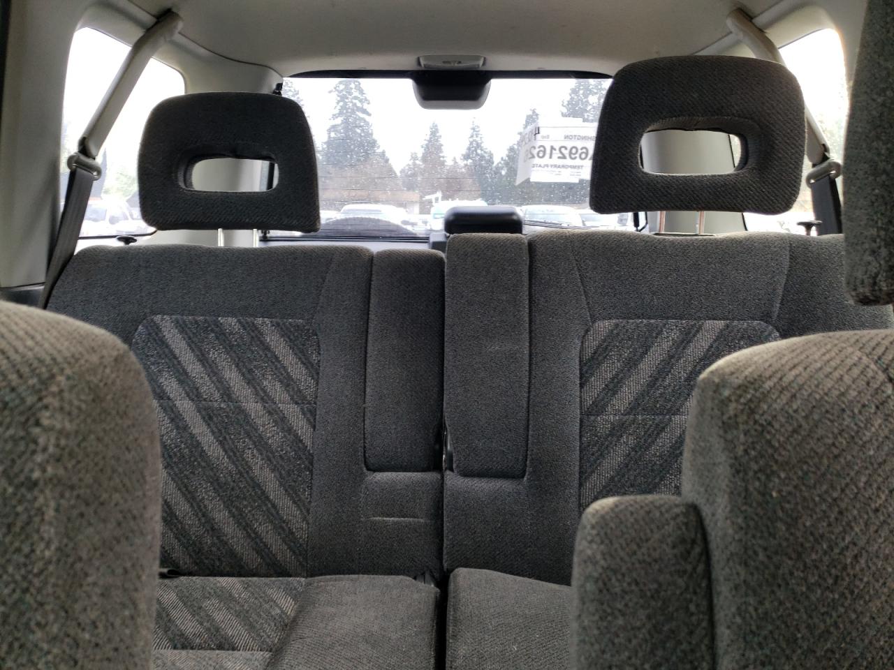 2000 Honda Cr-V Lx VIN: JHLRD2847YC004395 Lot: 46134394