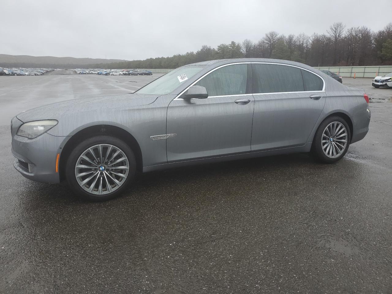 2011 Bmw 750 Li продається в Brookhaven, NY - Minor Dent/Scratches