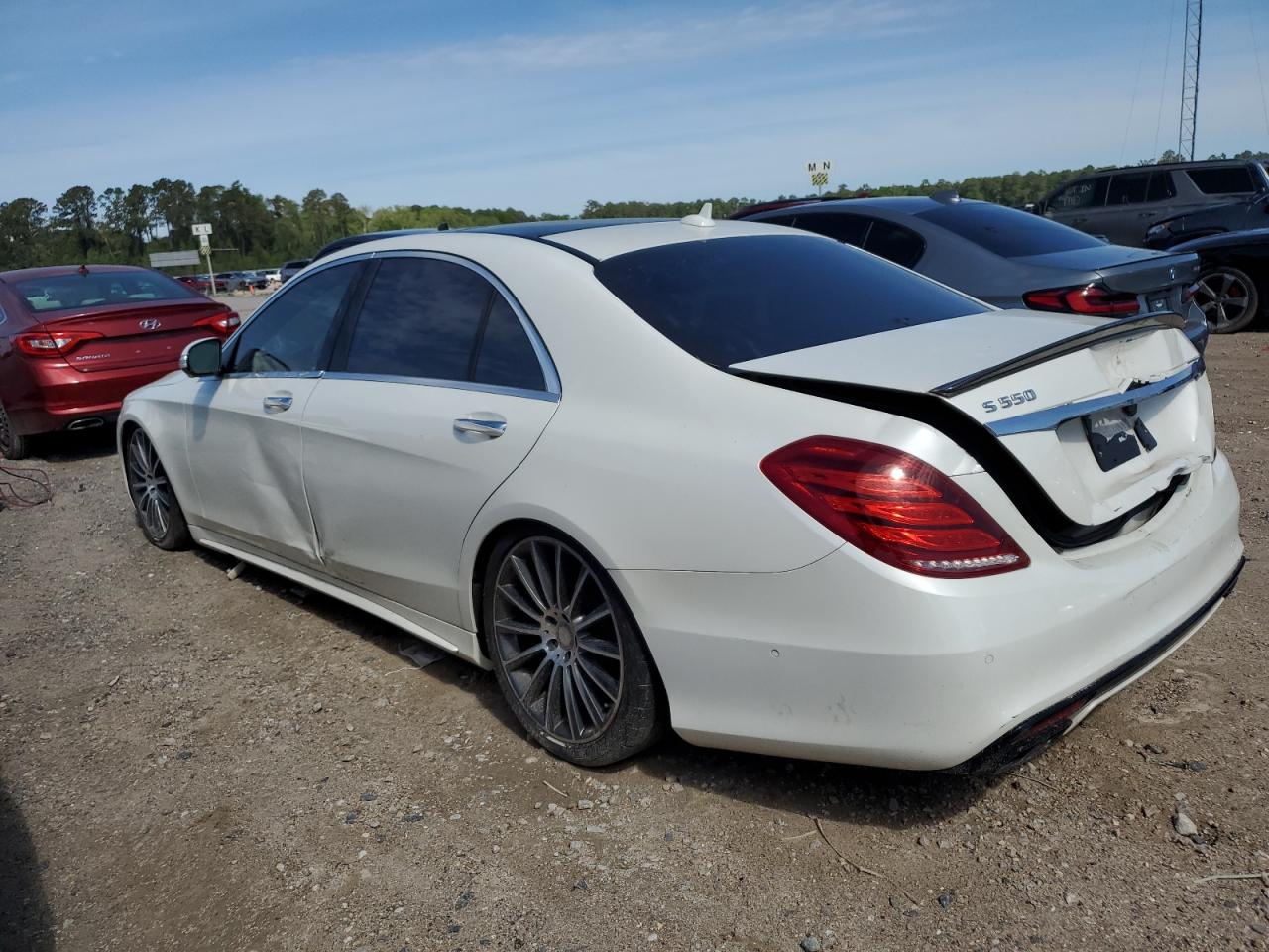 2017 Mercedes-Benz S 550 VIN: WDDUG8CB9HA322009 Lot: 47123254