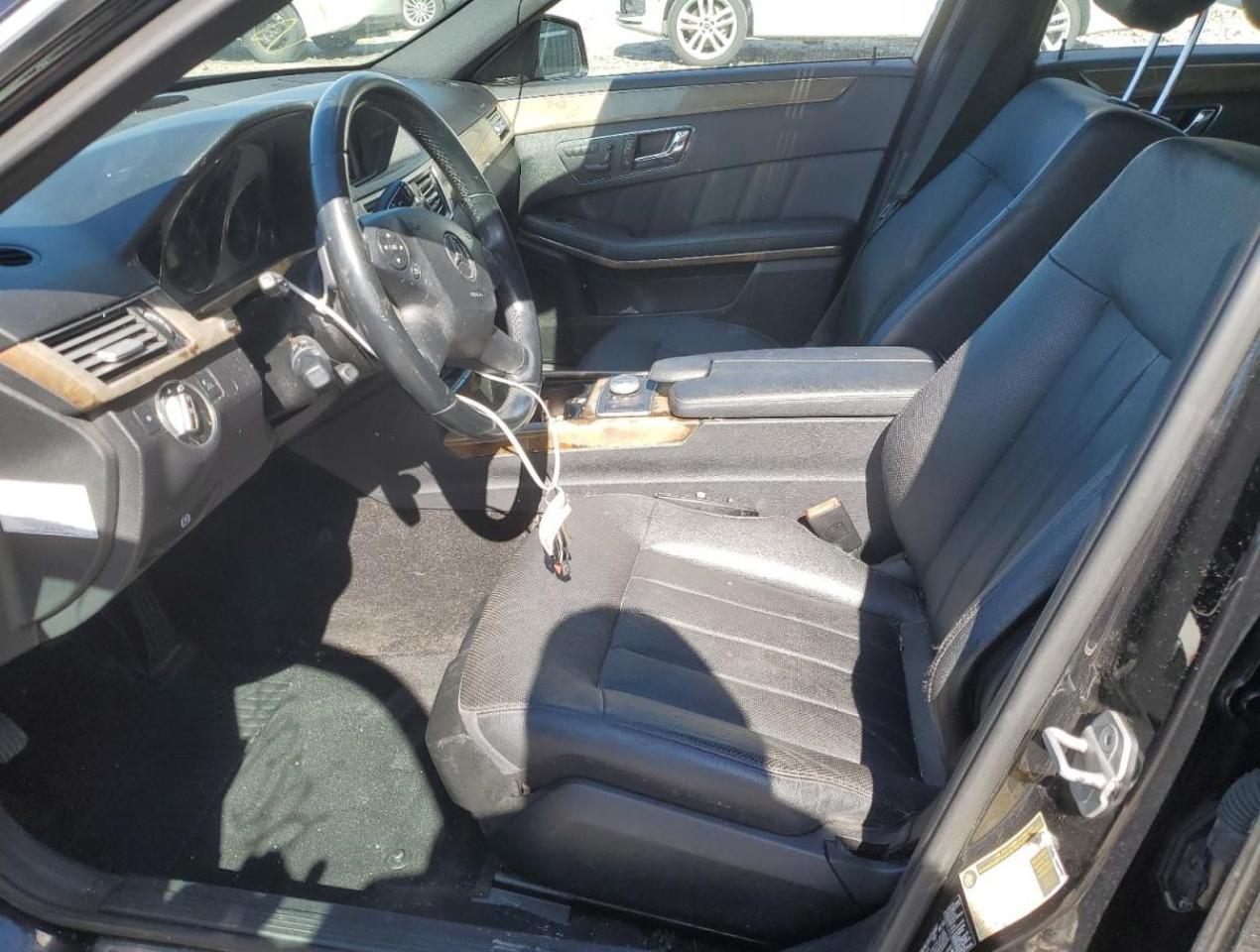 2011 Mercedes-Benz E 550 4Matic VIN: WDDHF9AB1BA313907 Lot: 46935204