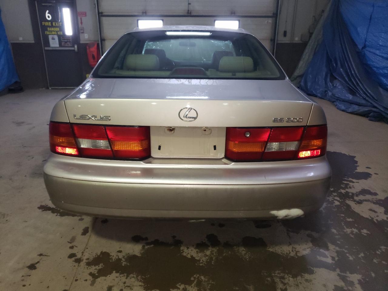 1997 Lexus Es 300 VIN: JT8BF22G1V0002973 Lot: 46116234