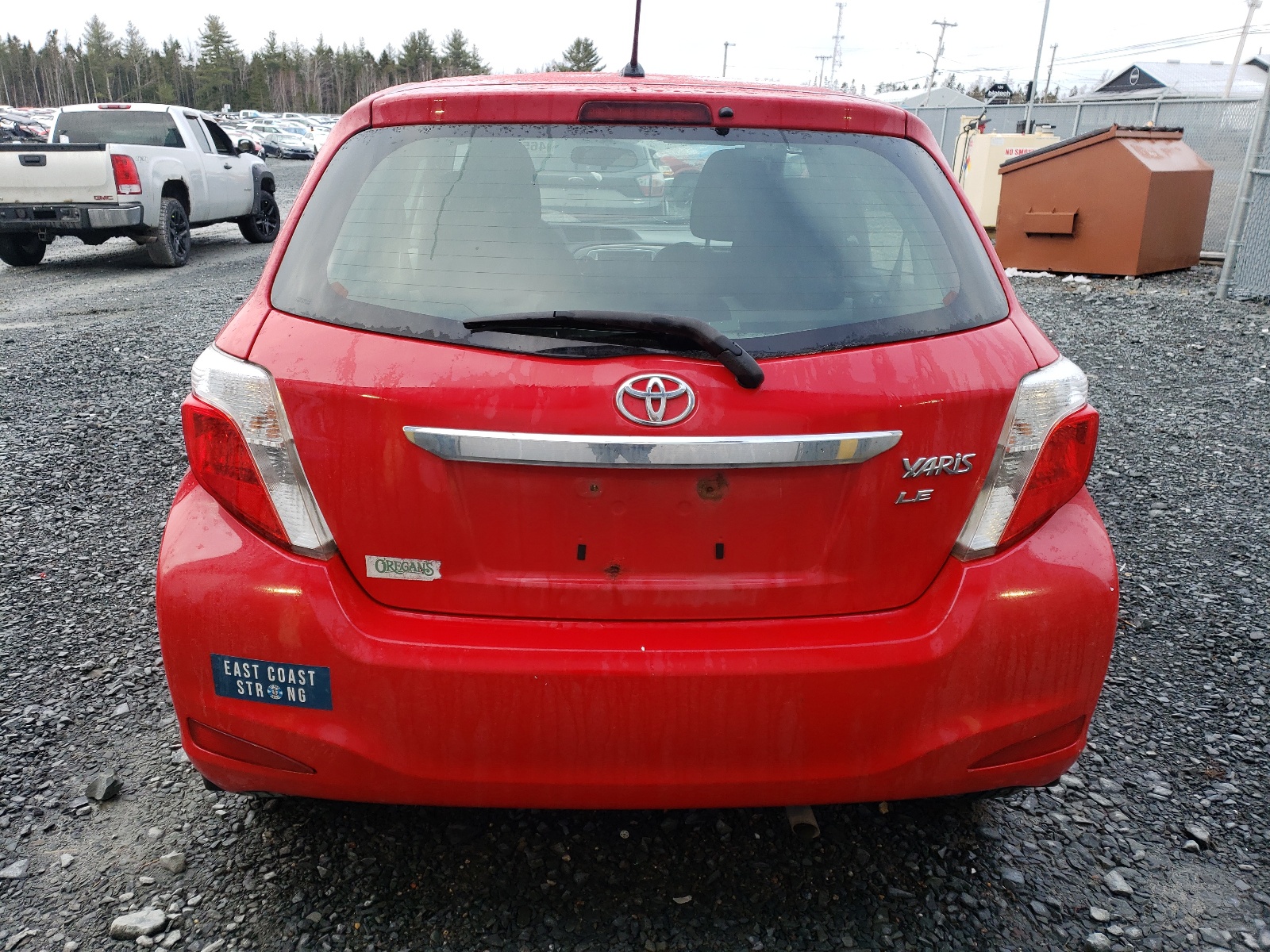 JTDKTUD30CD515864 2012 Toyota Yaris