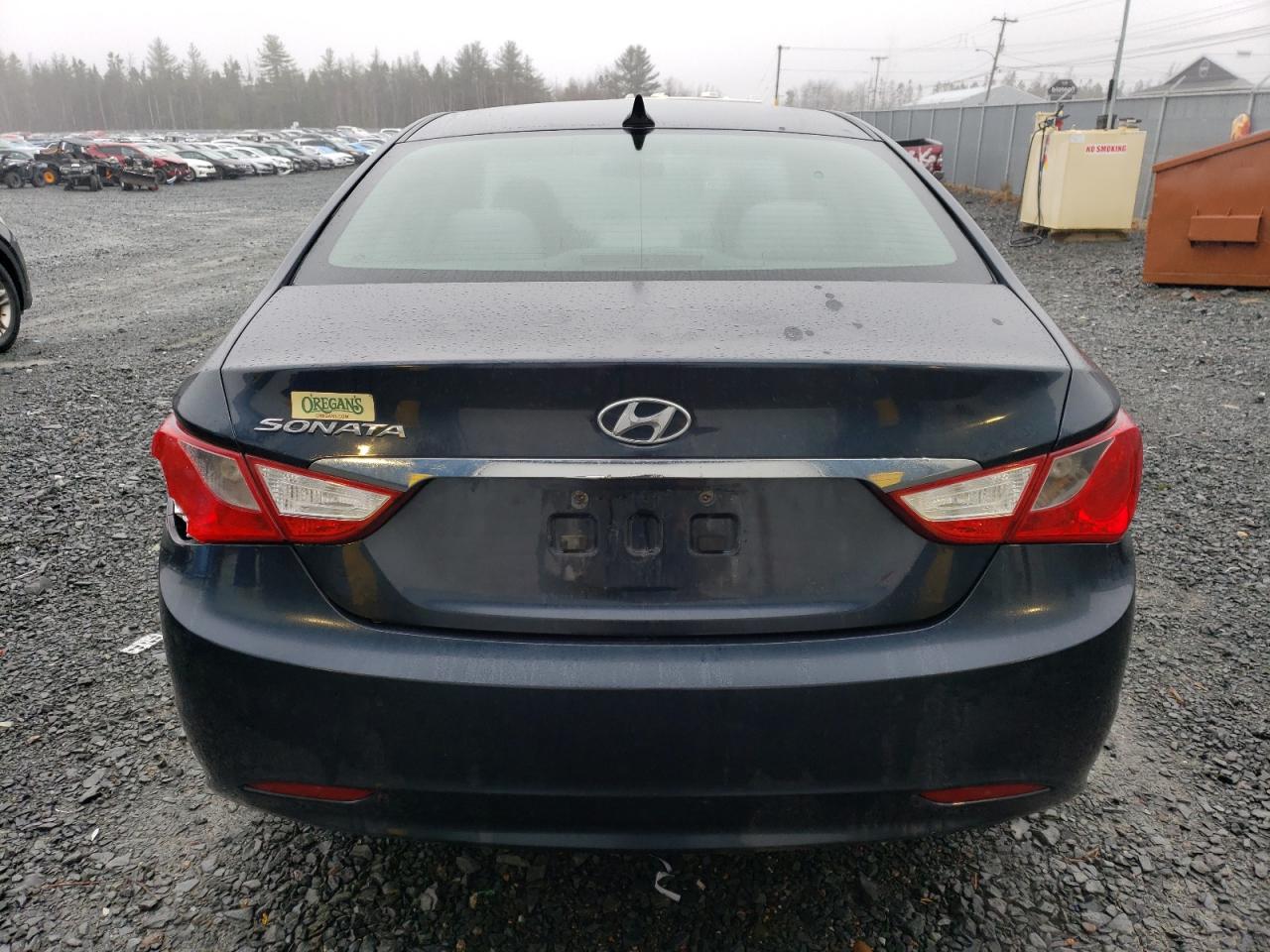 5NPEB4AC2DH562023 2013 Hyundai Sonata Gls