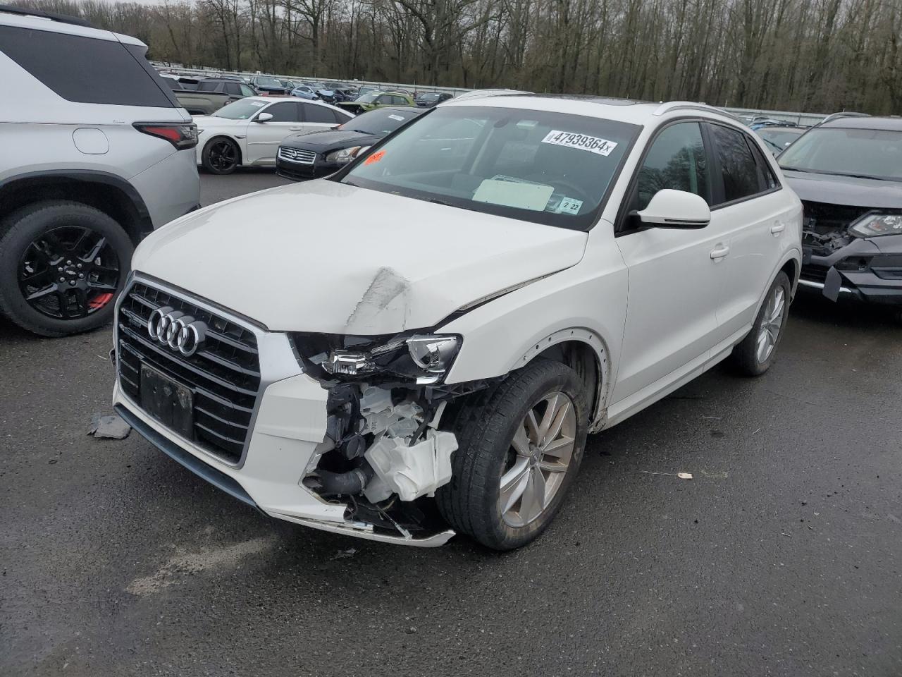 WA1ECCFSXHR008129 2017 Audi Q3 Premium