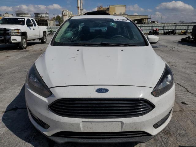 FORD FOCUS 2018 Biały