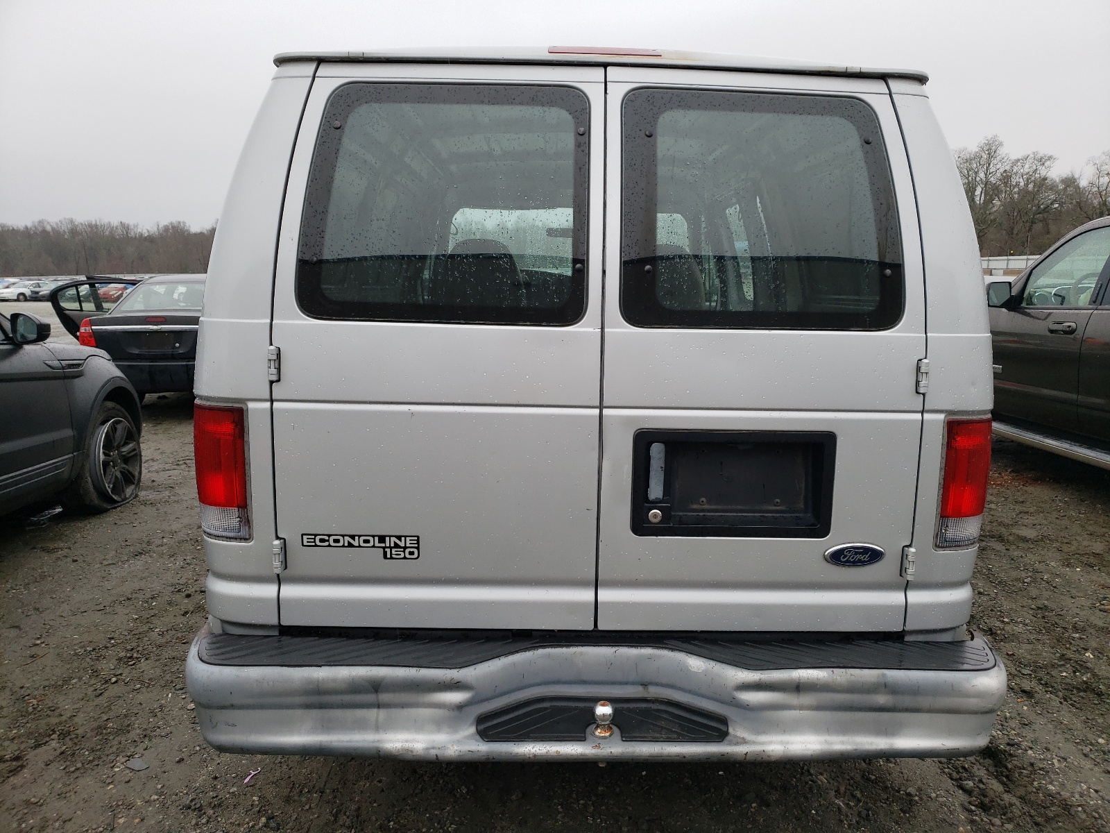 1FTRE1428WHB92112 1998 Ford Econoline E150 Van
