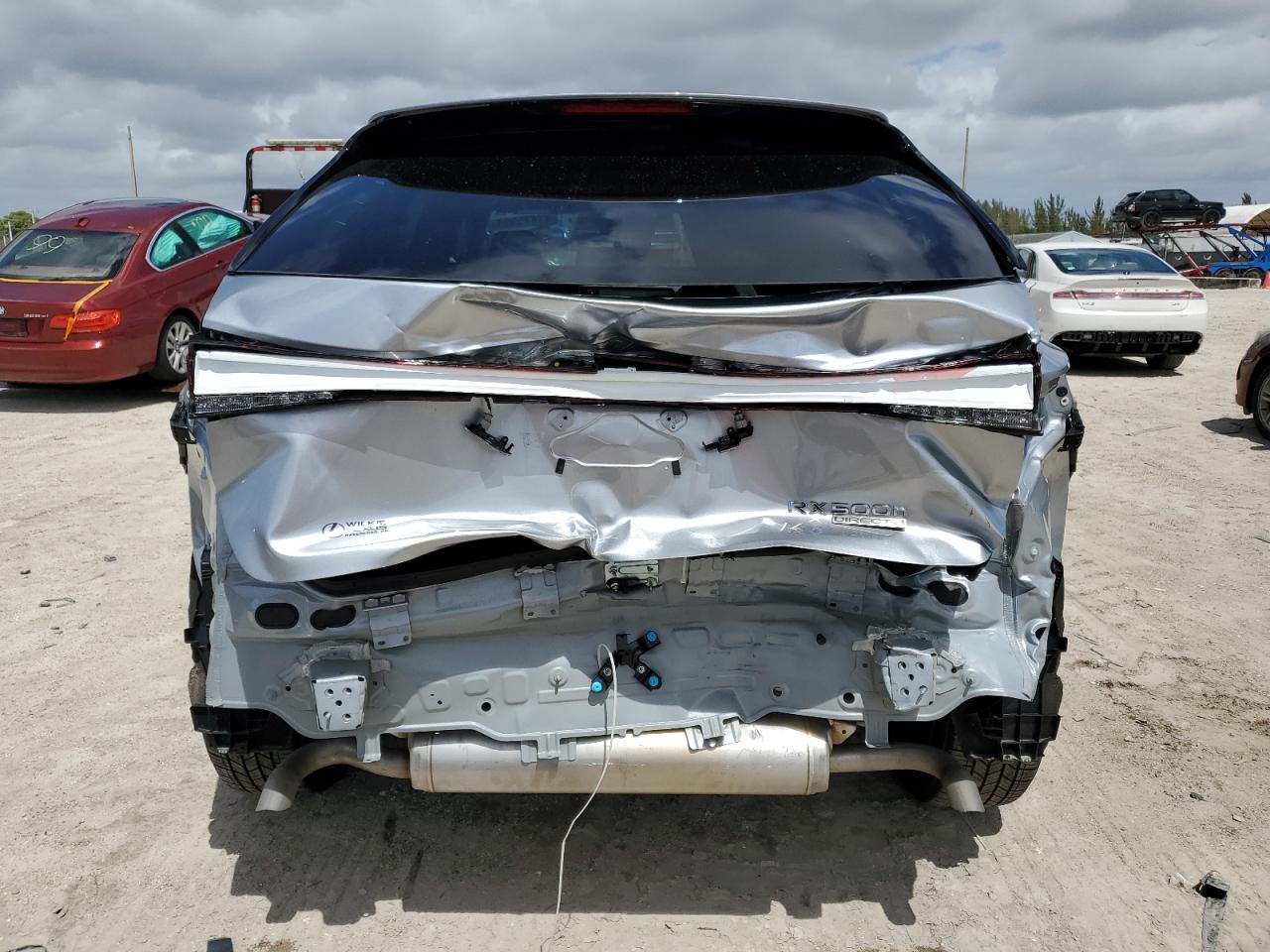 2023 Lexus RX - Image 6