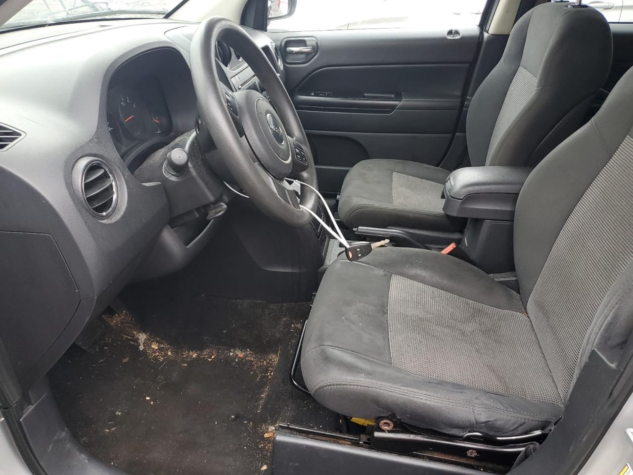 2011 Jeep Compass Sport VIN: 1J4NF1FB3BD187632 Lot: 45093044