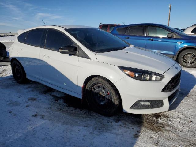  FORD FOCUS 2016 Білий