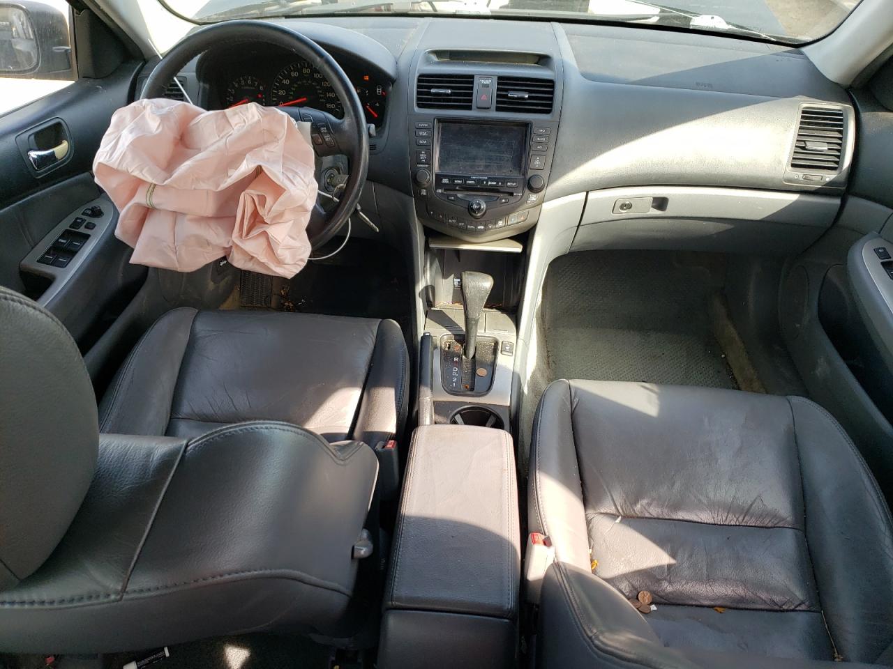 2005 Honda Accord - Image 8