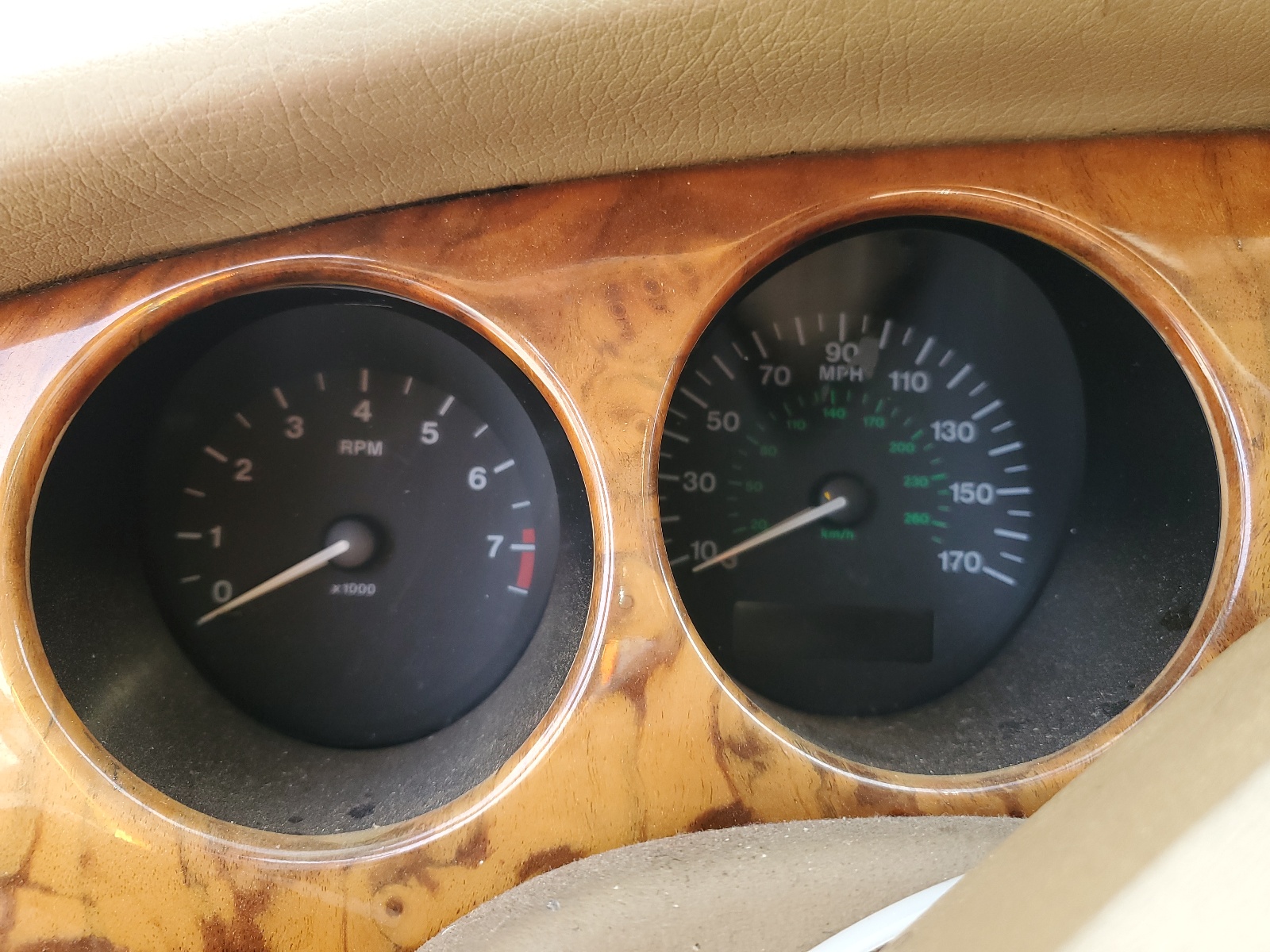 SAJGX2749VC002352 1997 Jaguar Xk8