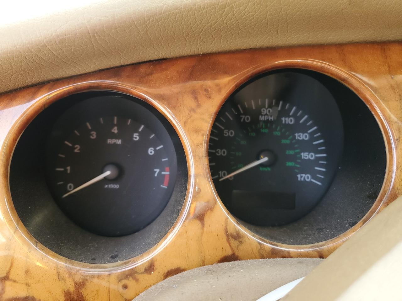 1997 Jaguar Xk8 VIN: SAJGX2749VC002352 Lot: 45891134