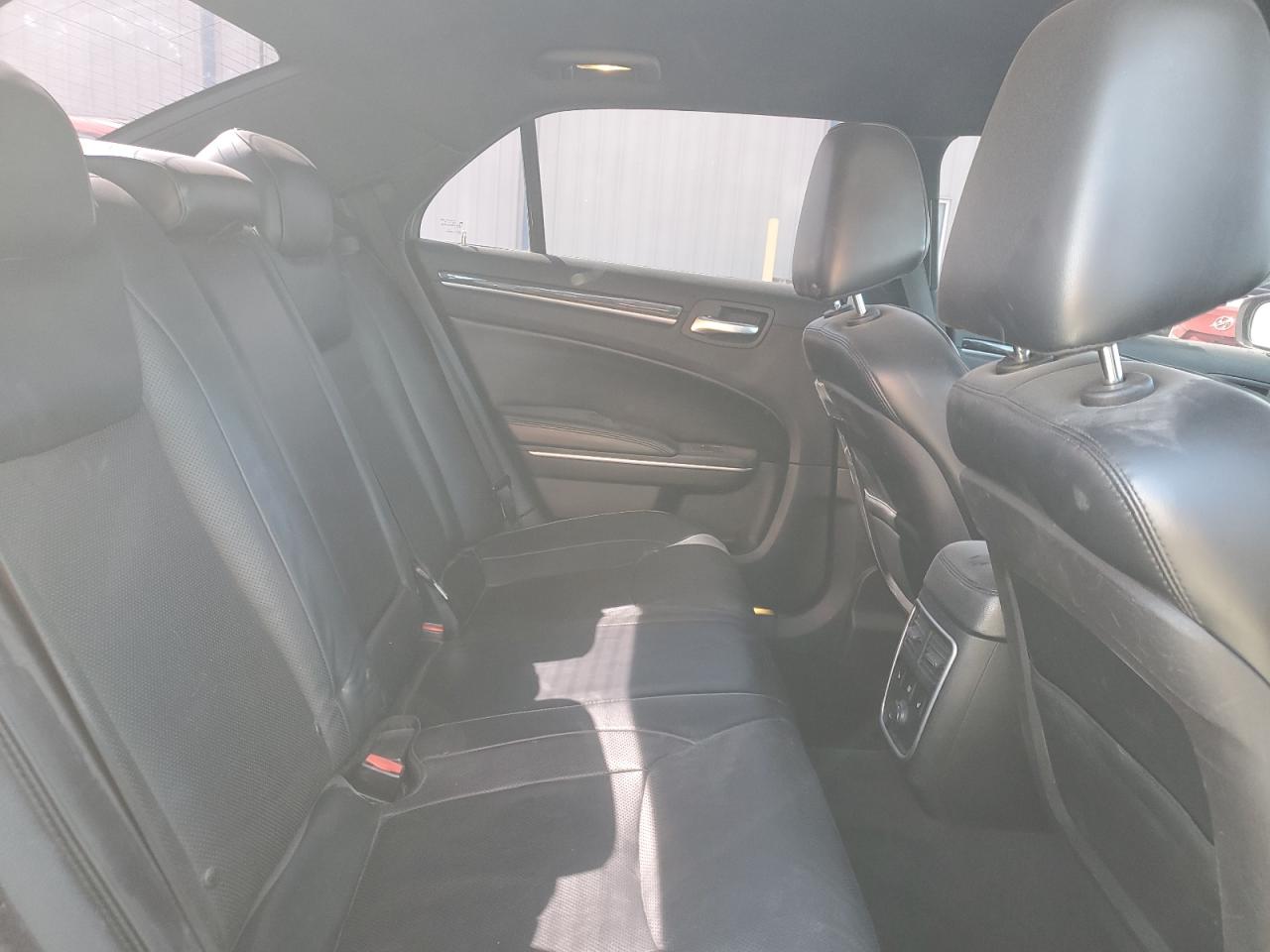 2012 Chrysler 300C VIN: 2C3CCAET8CH263595 Lot: 47004824