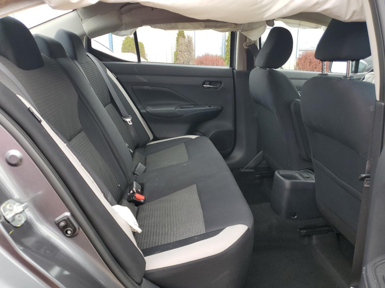3N1CN8EV0LL825418 2020 Nissan Versa Sv