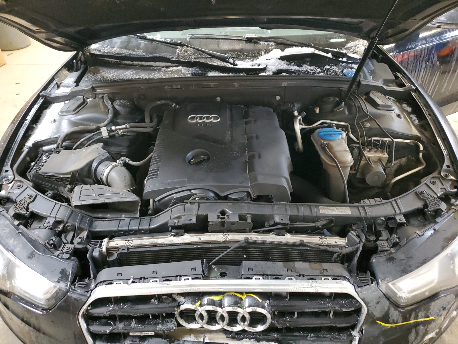 WAUWFBFR7EA005558 2014 Audi A5 Premium Plus