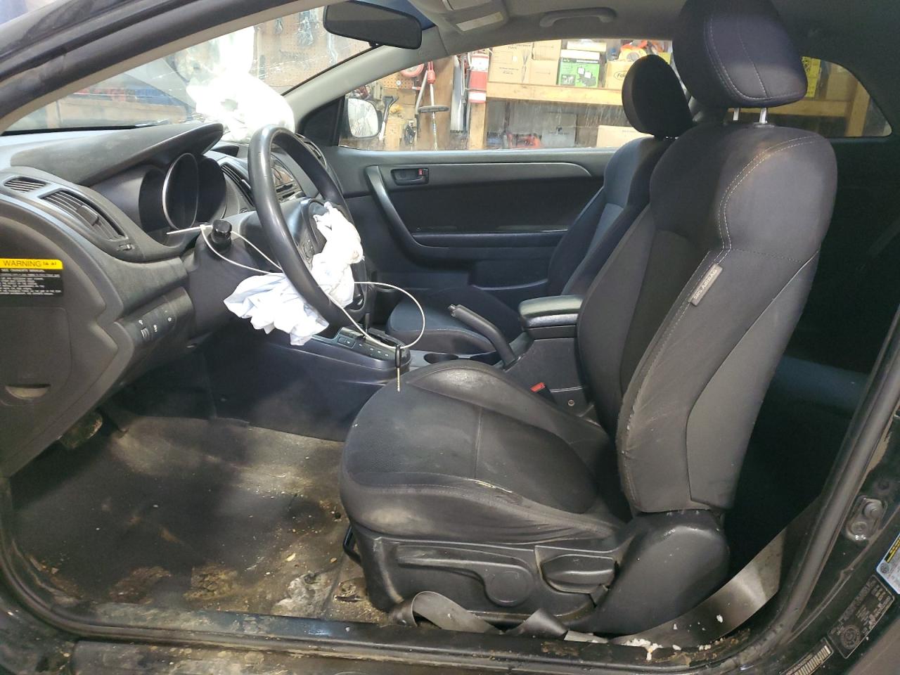 2010 Kia Forte - Image 7