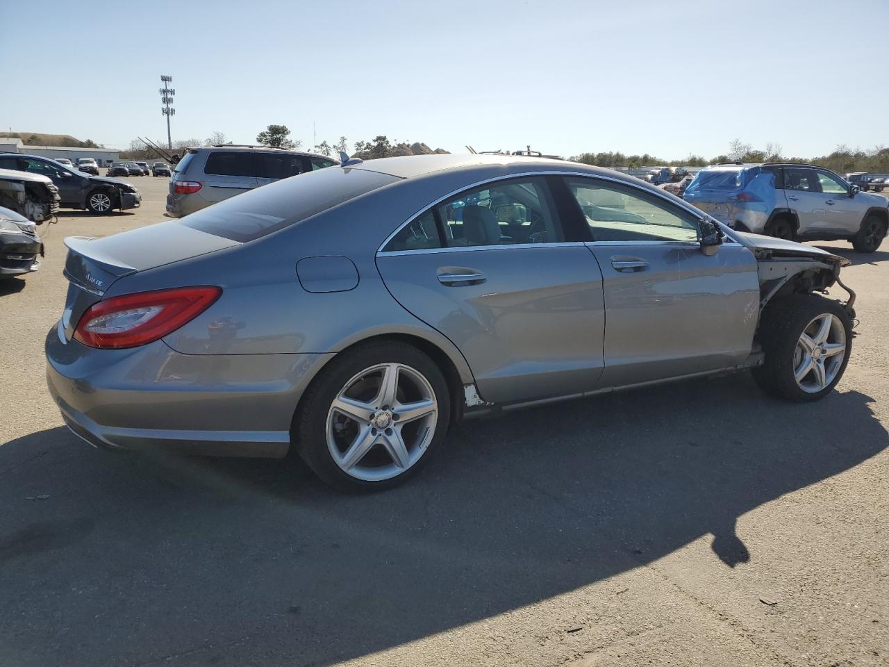 WDDLJ9BB7DA075006 2013 Mercedes-Benz Cls 550 4Matic