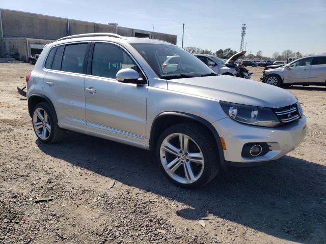 Паркетники VOLKSWAGEN TIGUAN 2016 Сріблястий