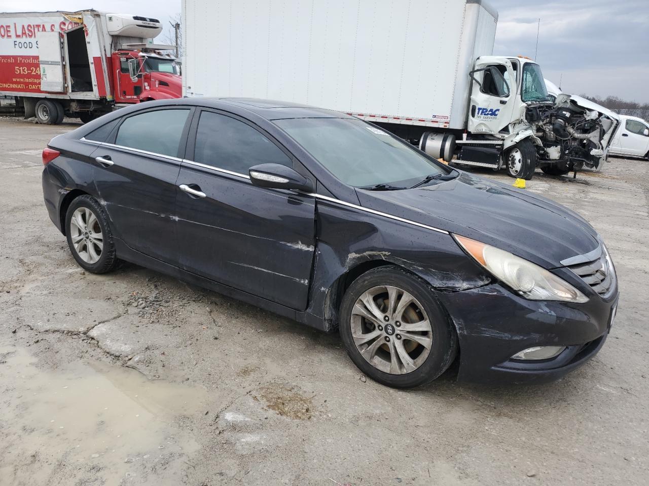 2011 Hyundai Sonata - Image 4