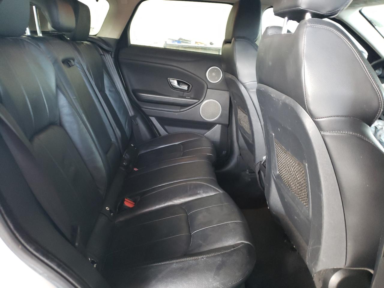 2016 Land Rover Range Rover - Image 10