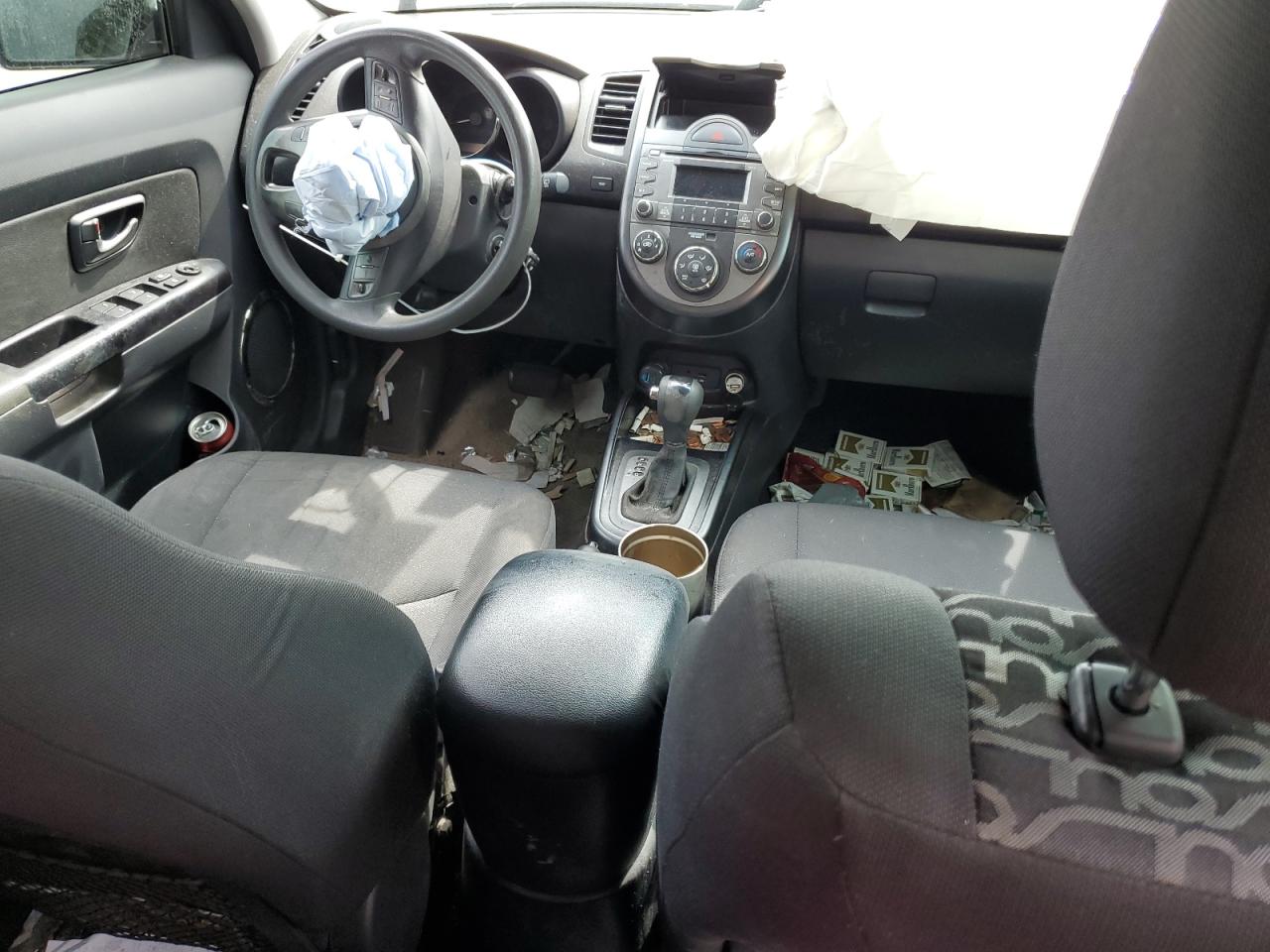 2011 Kia Soul + VIN: KNDJT2A21B7239767 Lot: 45964124