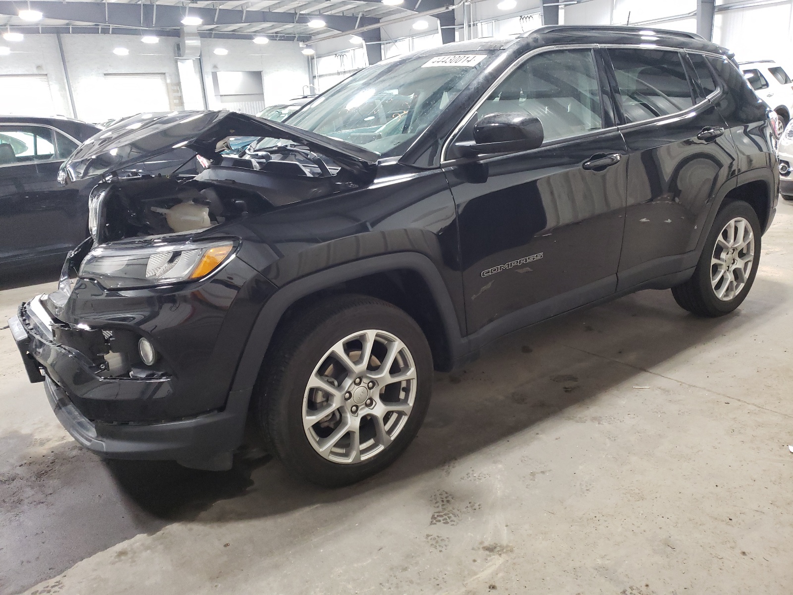 2022 Jeep Compass Latitude Lux vin: 3C4NJDFB2NT219488