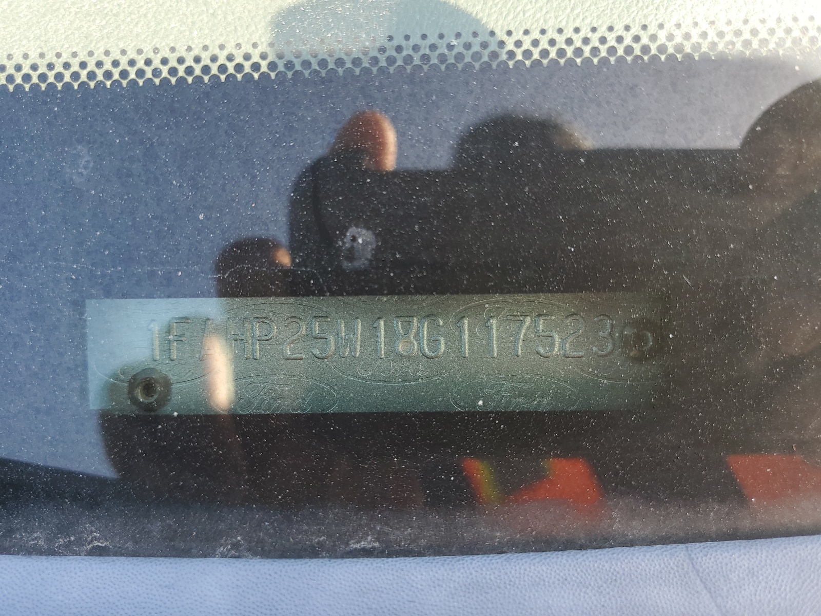 1FAHP25W18G117523 2008 Ford Taurus Limited