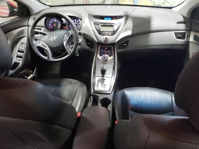  HYUNDAI ELANTRA 2013 Красный