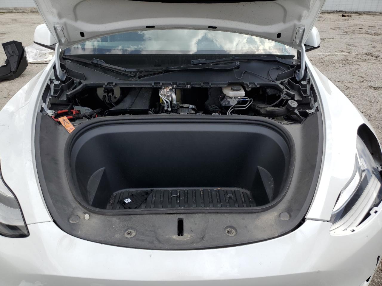 2021 Tesla Model Y VIN: 5YJYGDEE7MF276645 Lot: 45646124