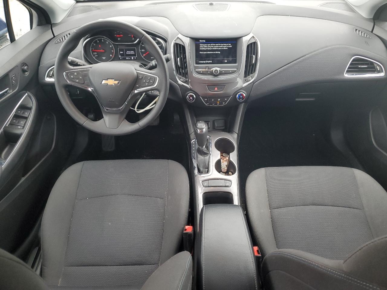 2019 Chevrolet Cruze - Image 8