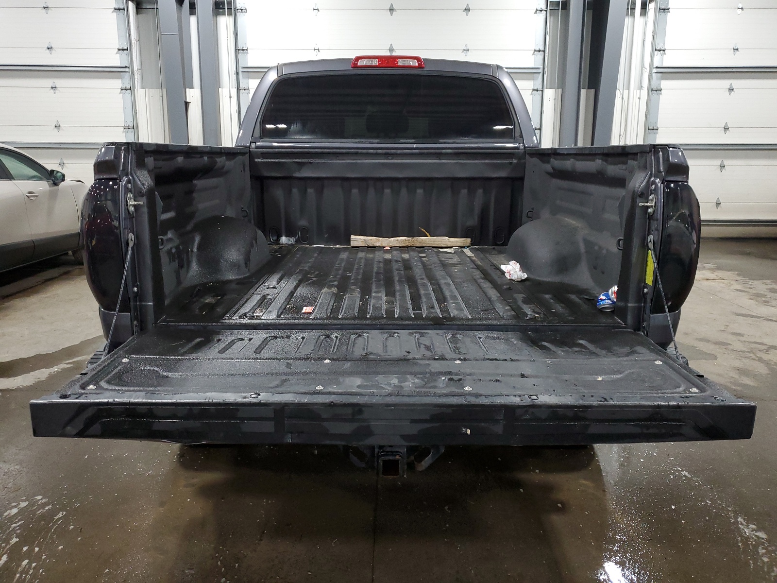 5TFDW5F13JX711973 2018 Toyota Tundra Crewmax Sr5