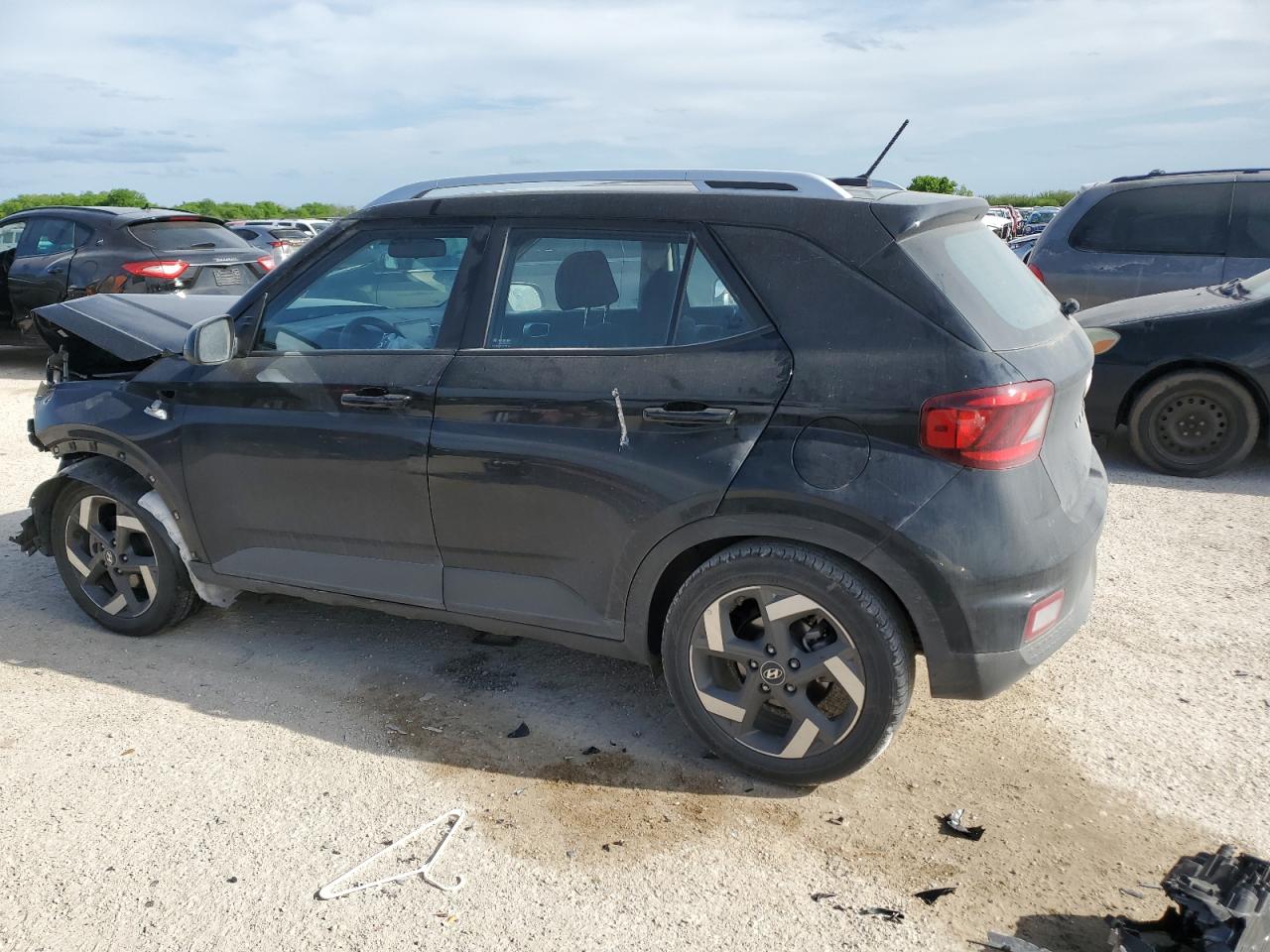 2023 Hyundai Venue Sel VIN: KMHRC8A30PU213051 Lot: 49092194